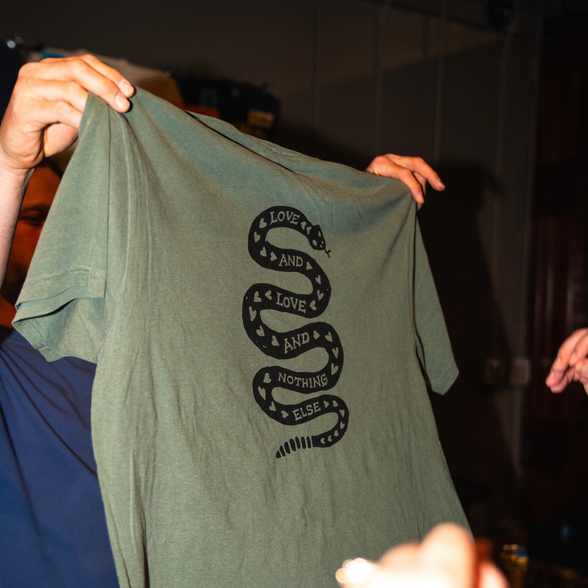 Love Snake Tee - Moss
